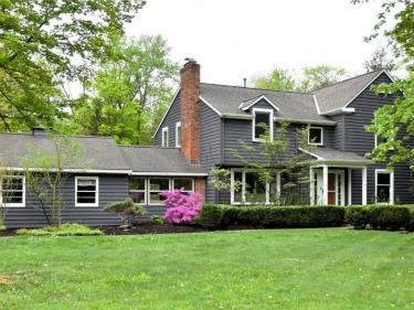 31400 Fairview Road , Chagrin Falls, OH 44022